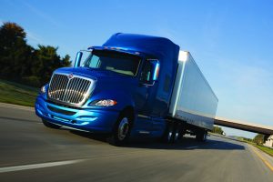international-tracto-camion-consejos-reducir-costo-compra-300x200