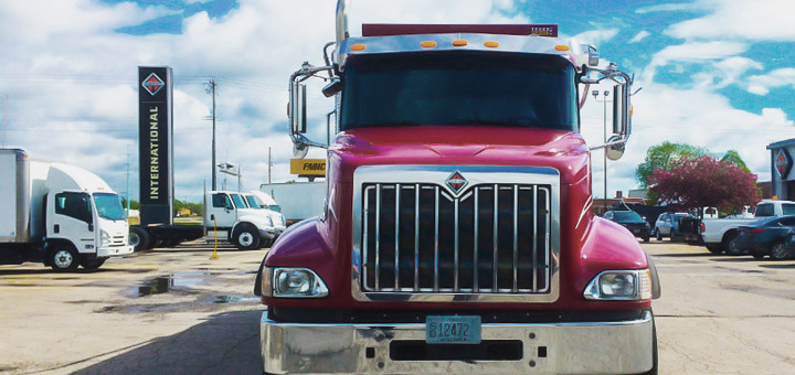 por que adquirir tractocamion usado